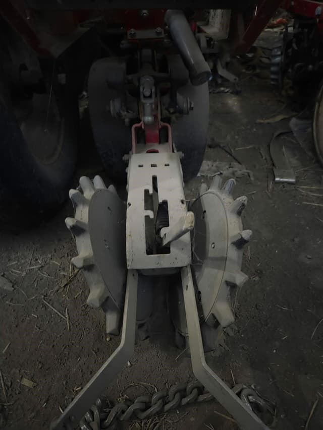 Image of White 6342 equipment image 3