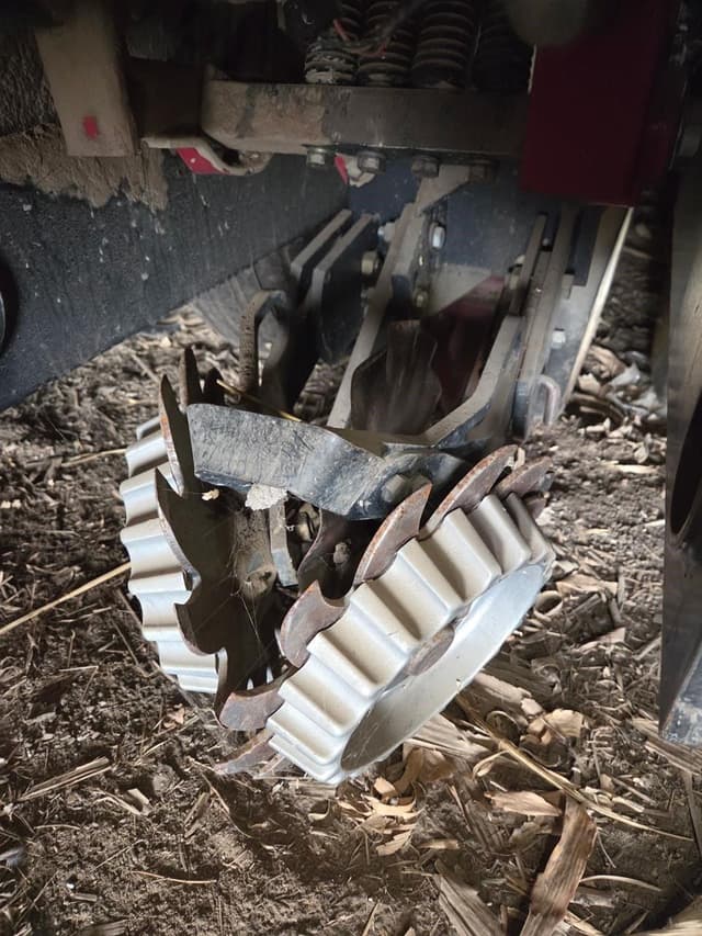Image of White 6342 equipment image 1