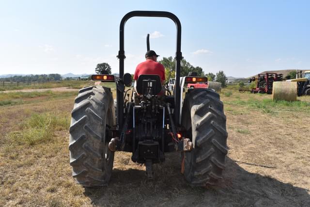 Image of AGCO White 6410 equipment image 3