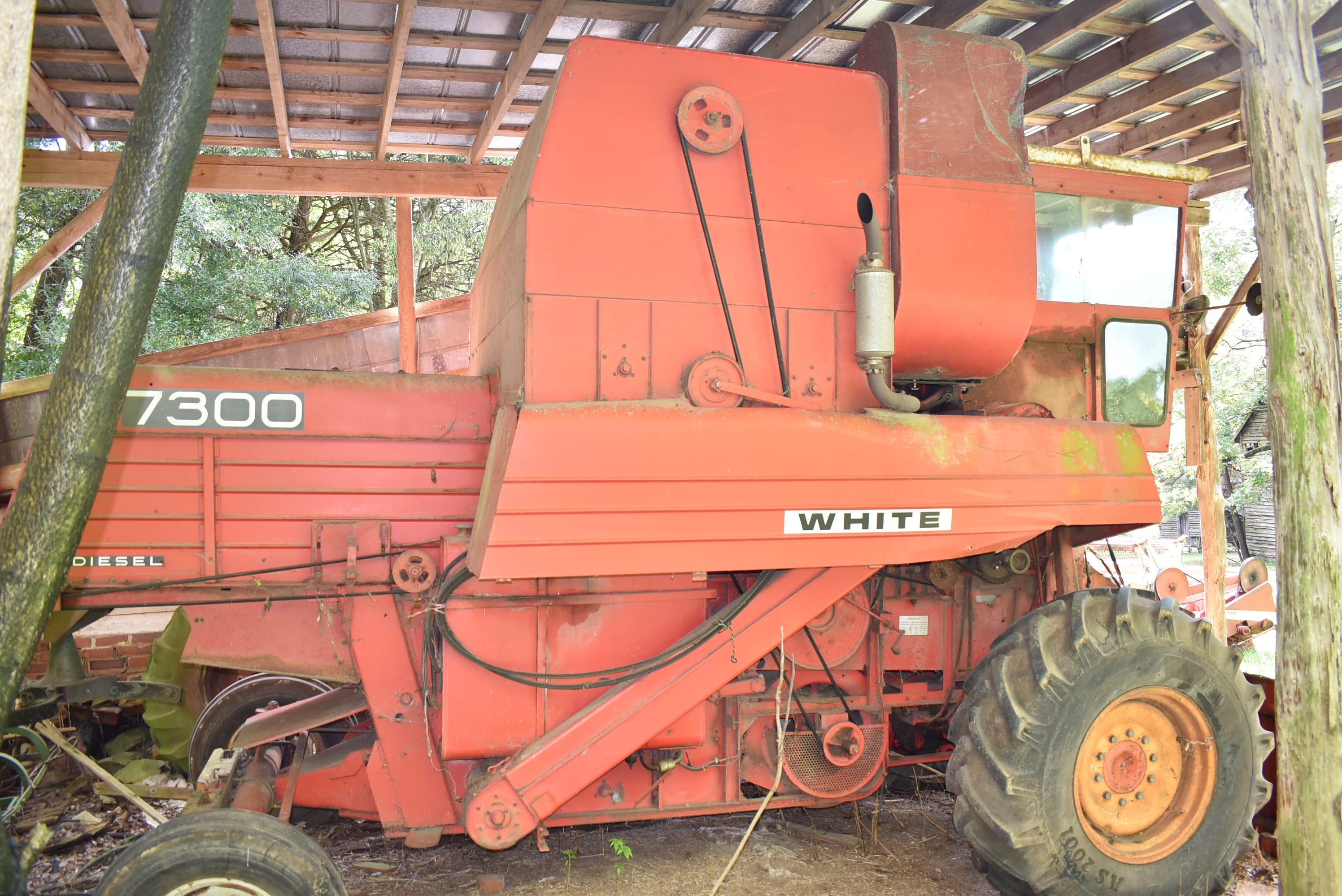 Main image White 7300