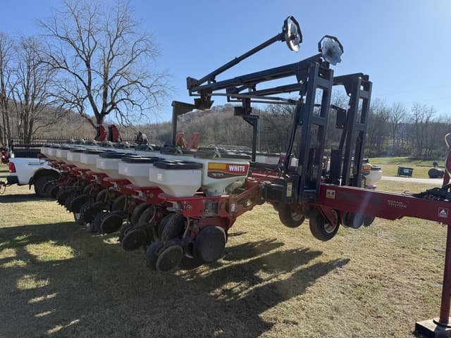 Image of White 8180 equipment image 4