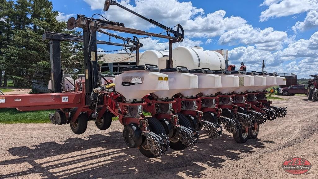 Main image White 8186