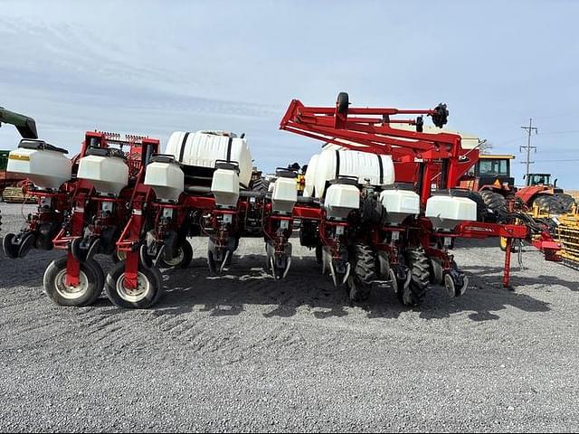 Image of White 8186 equipment image 2