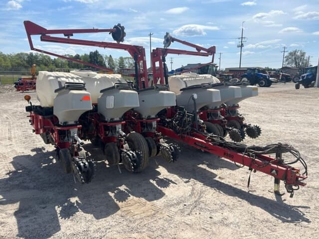 Image of White 8222 equipment image 2