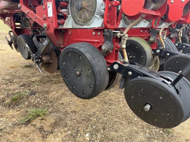 Image of White 8342 equipment image 4