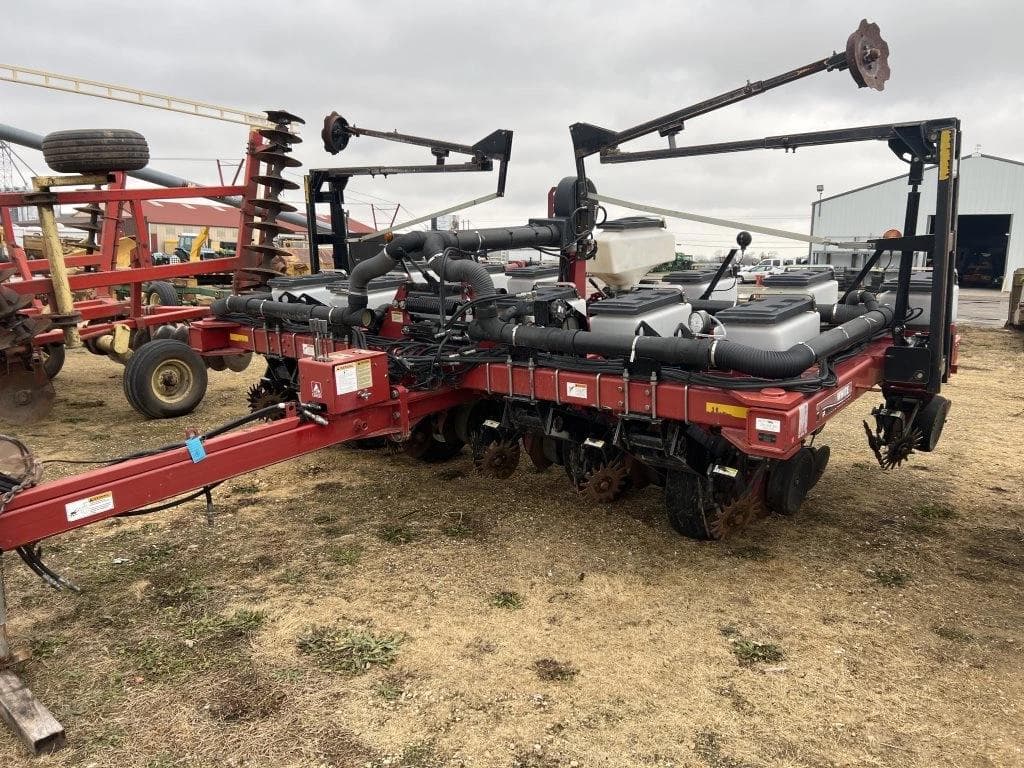 Image of White 8342 Primary image