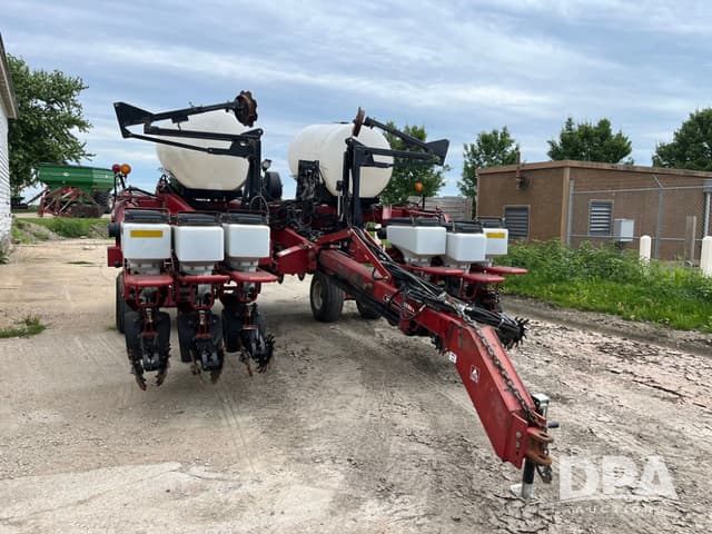 Image of White 8415 equipment image 3