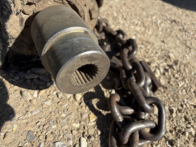 Image of White 8500 equipment image 1