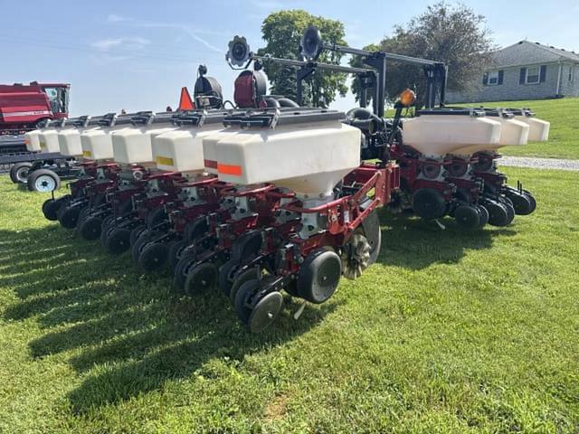 Image of White 8500 equipment image 2
