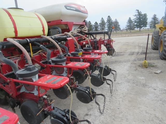 Image of White 8500 equipment image 3