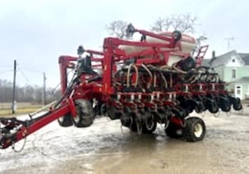 Main image White 8831