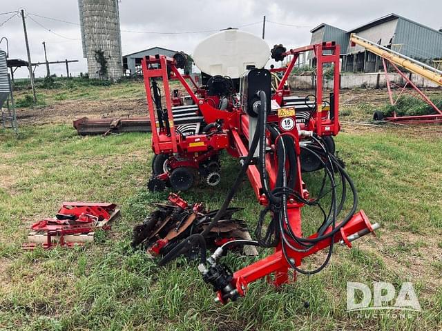 Image of White 9812 equipment image 2