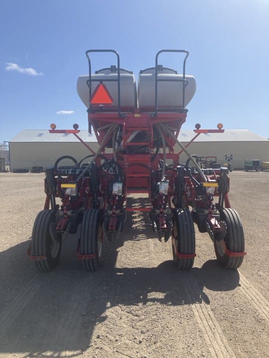 Image of White 9824 equipment image 4