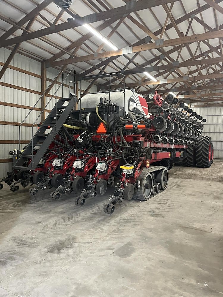 2021 White 9924VE Equipment Image0