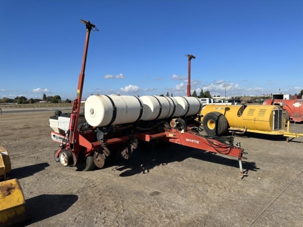 Main image White 6100