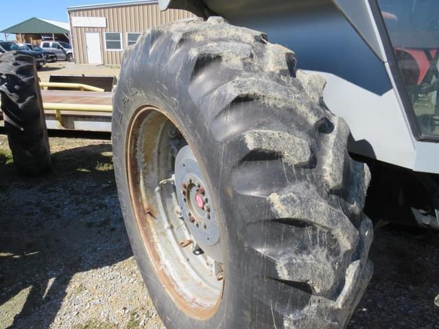 Image of White 2-85 equipment image 4