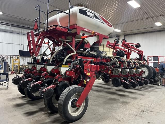 Image of White 9816 equipment image 1