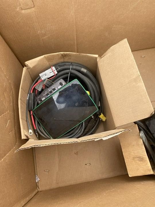 Image of White 9924VE equipment image 3