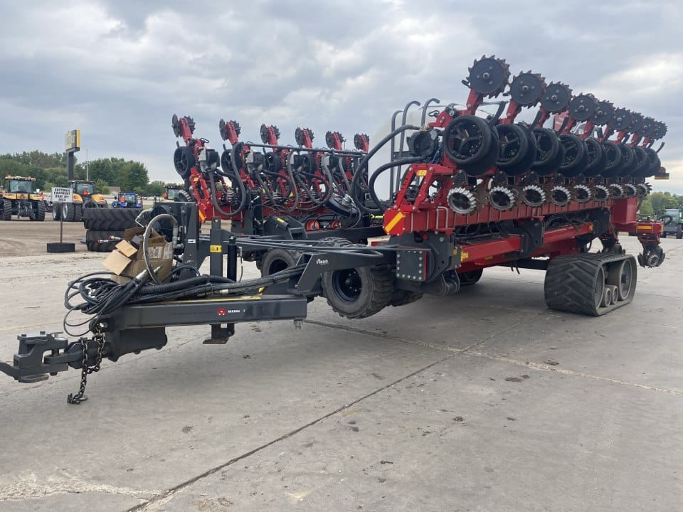 2020 White 9924VE Equipment Image0