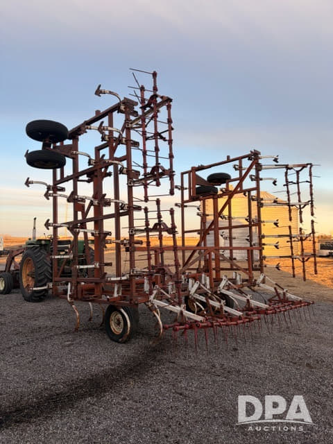 Image of Wil-Rich 13FCW equipment image 1