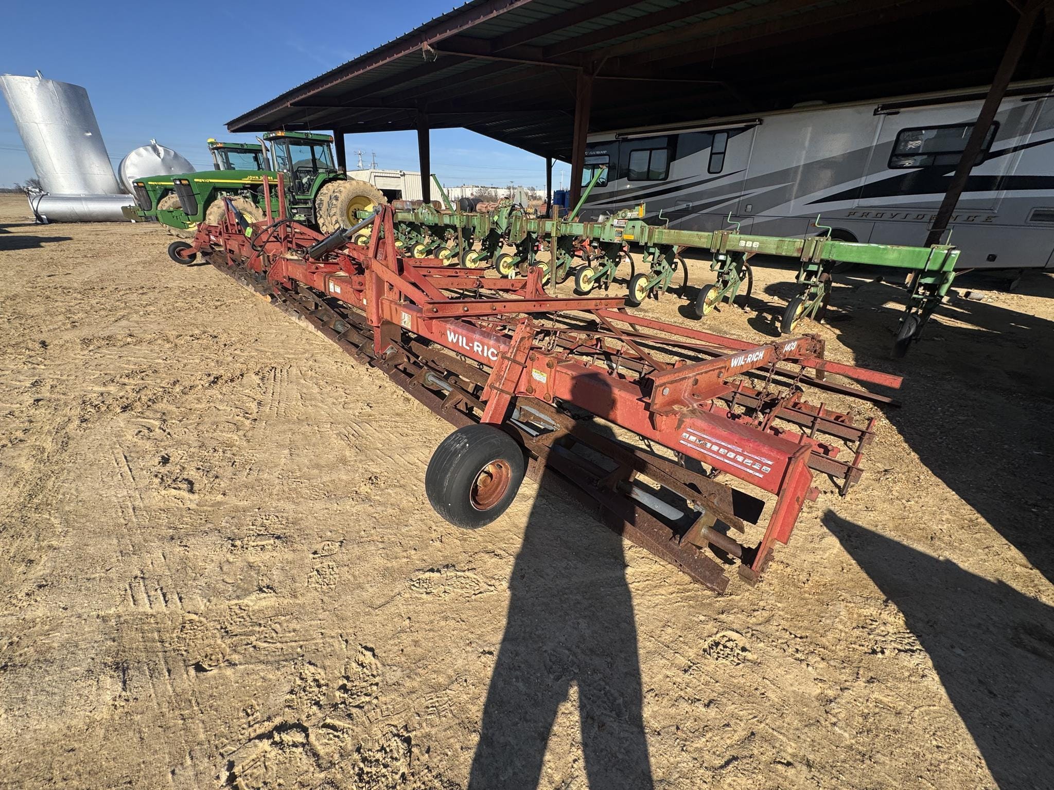 Wil-Rich 1403 Equipment Image0