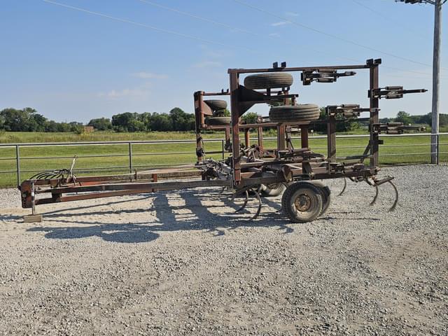 Image of Wil-Rich 24 equipment image 1