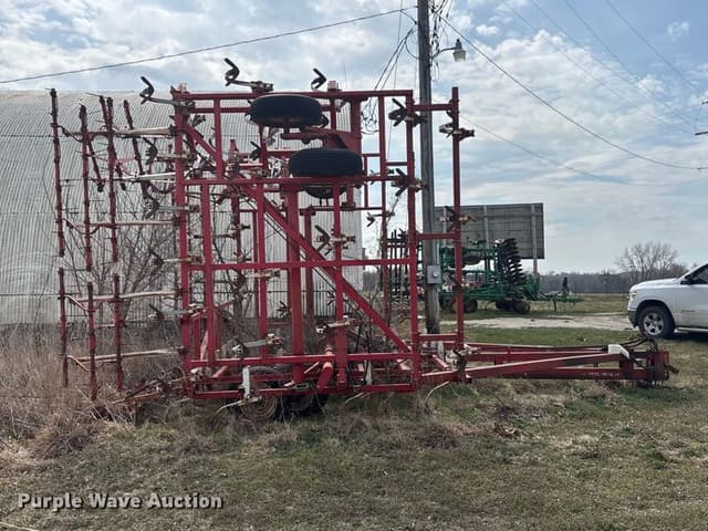 Image of Wil-Rich 2500 equipment image 3