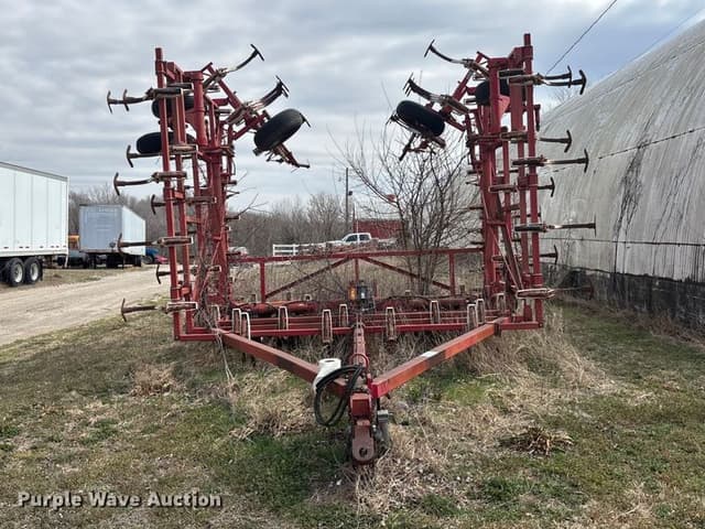 Image of Wil-Rich 2500 equipment image 1