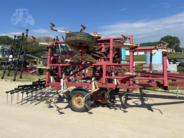 Image of Wil-Rich 3400 equipment image 1