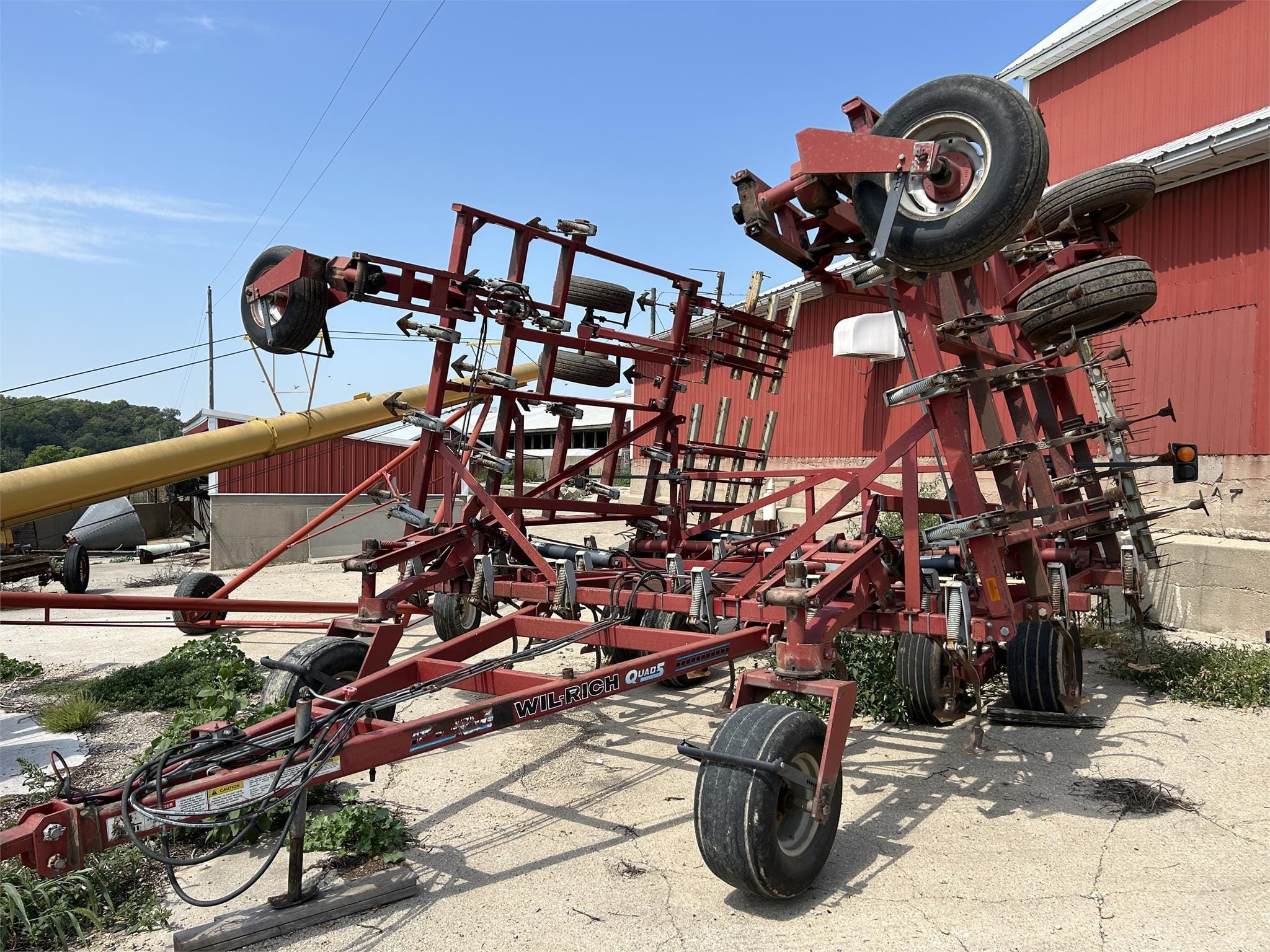 Wil-Rich Quad 5 Equipment Image0