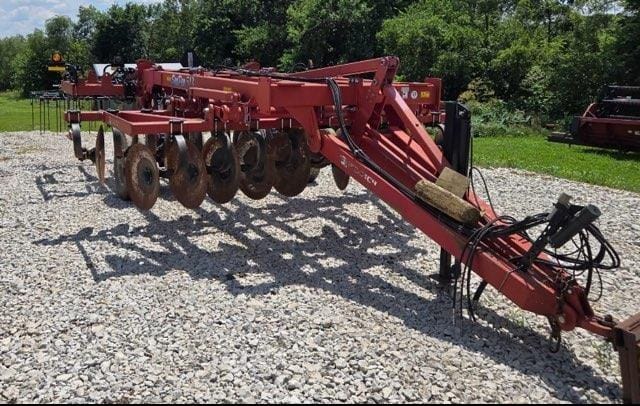 Wil-Rich 513 Equipment Image0
