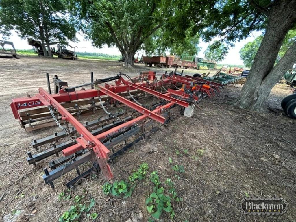 Wil-Rich 1403 Equipment Image0