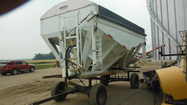 Image of Willmar 1600 equipment image 2