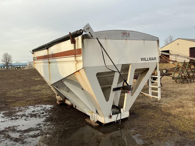 Image of Willmar 1600 equipment image 2