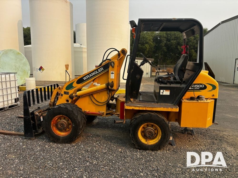 Willmar Wrangler 4500 Equipment Image0