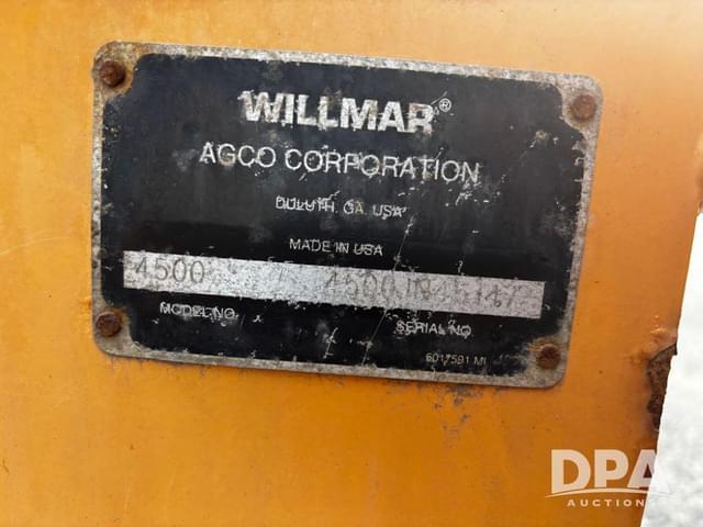 Image of Willmar Wrangler 4500 equipment image 4