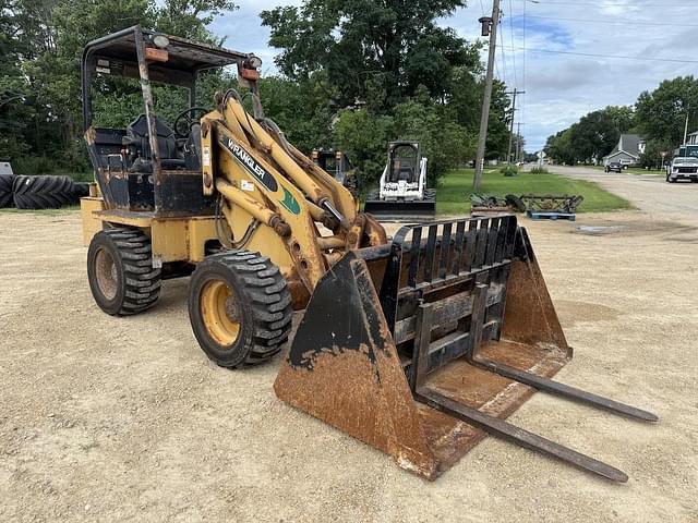 Image of Willmar Wrangler 4550 equipment image 2