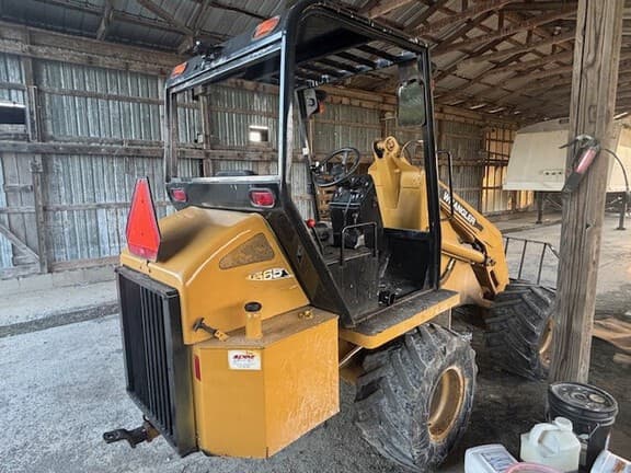 Image of Willmar Wrangler 4565 equipment image 4