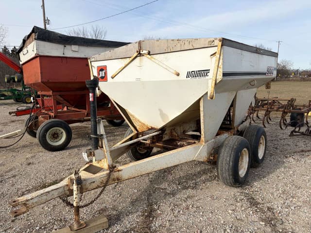 Image of Willmar 500 equipment image 1