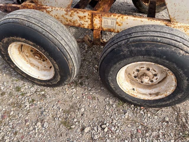 Image of Willmar 500 equipment image 4