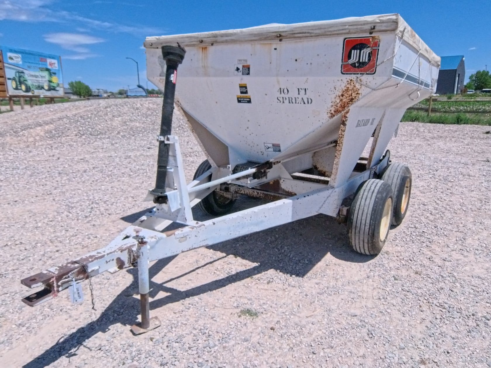 Willmar 500 Equipment Image0