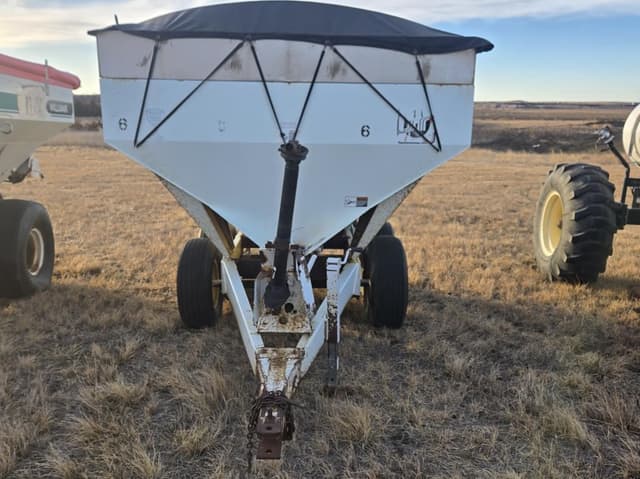 Image of Willmar 500 equipment image 1