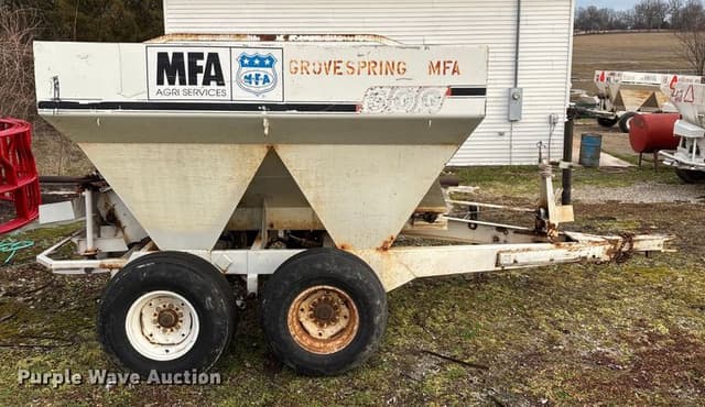 Image of Willmar 500 equipment image 3