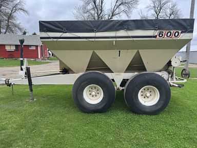 Fertilizer Applicators - Dry