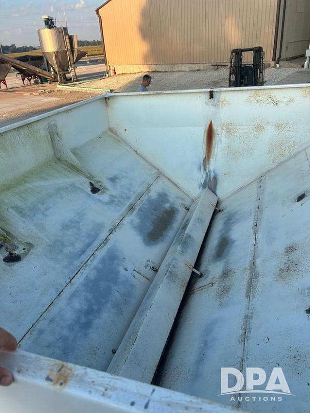 Image of Willmar 600 equipment image 3