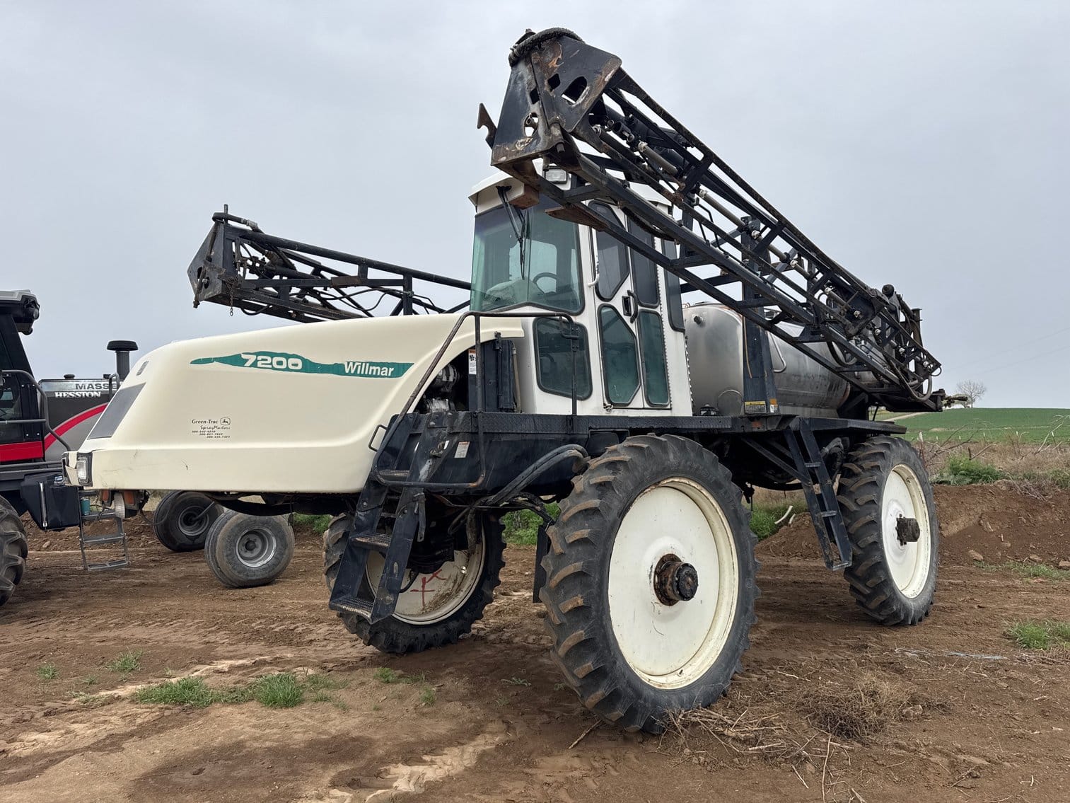 Willmar 7200 Equipment Image0