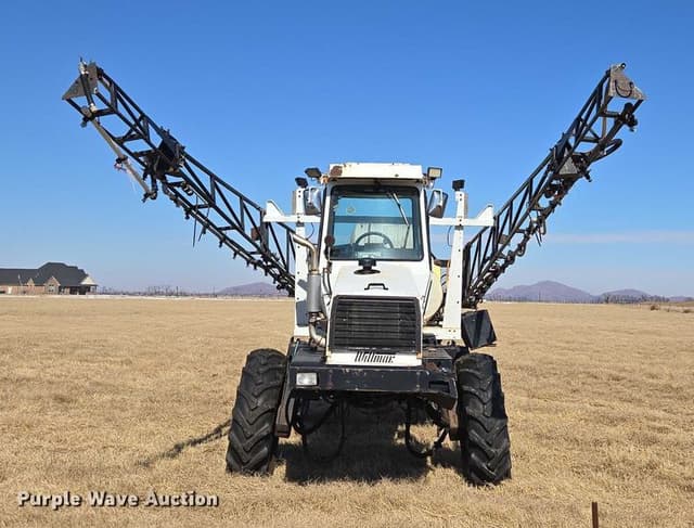 Image of Willmar 745 equipment image 1