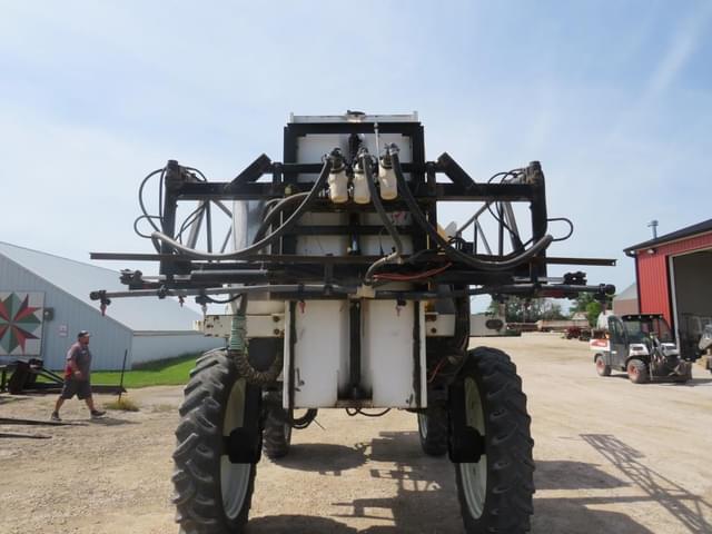 Image of Willmar 765 equipment image 3