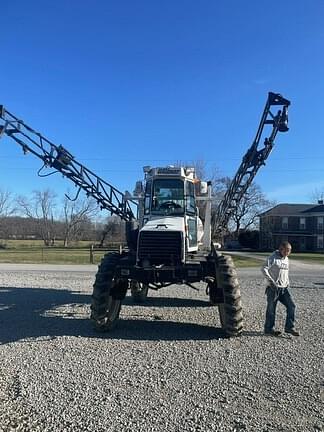 Image of Willmar 765 equipment image 1