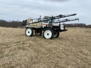 Main image Willmar 765